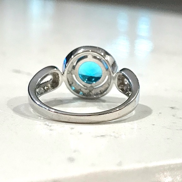 925 Silver Round Cut Aquamarine & White Topaz Ring - Picture 6 of 11